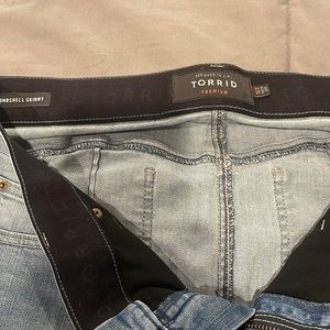 Torrid size 16T ripped jeans